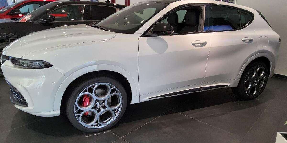 Alfa Romeo Tonale 3.009 km 43.990 &euro; FREILASSING 83395