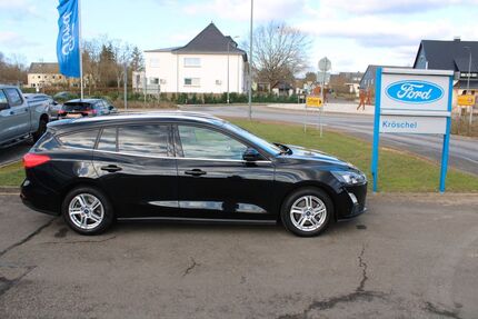 Ford Focus 101.000 km 12.990 &euro; Speicher 54662