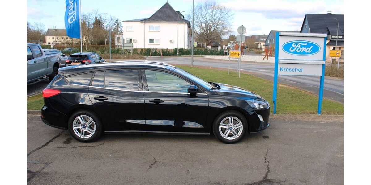 Ford Focus 101.000 km 12.990 &euro; Speicher 54662