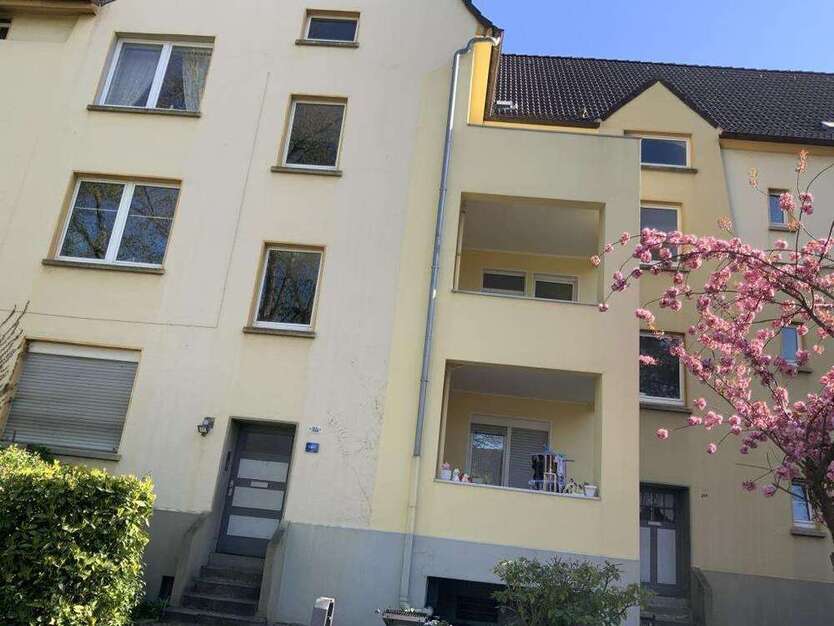 Wohnung zum Mieten in Gelsenkirchen 440 € 76.52 m²