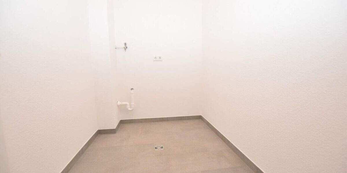 Etagenwohnung Menden Lendringsen - 2 Zimmer, 77 m&sup2;, 925&euro; | Angebot:25563317