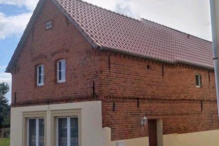 Haus Neustadt (Dosse) - 4 Zimmer, 139 m&sup2;, 834&euro; | Angebot:27637014