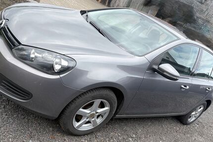 VW Golf 176.000 km 3.499 &euro; Hevensen 37181