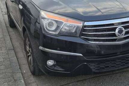 SsangYong Rodius 168.000 km 7.900 &euro; Nauheim 64569