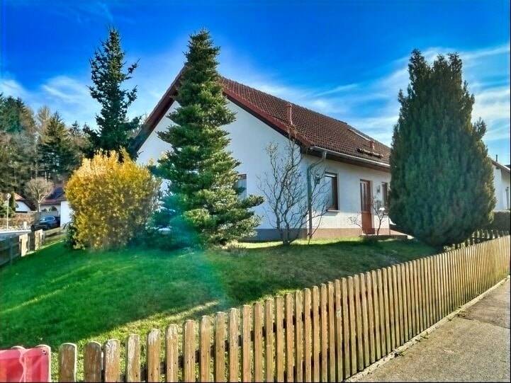 Einfamilienhaus Falkenstein - 4 Zimmer, 137 m&sup2;, 245.000&euro; | Angebot:26128492