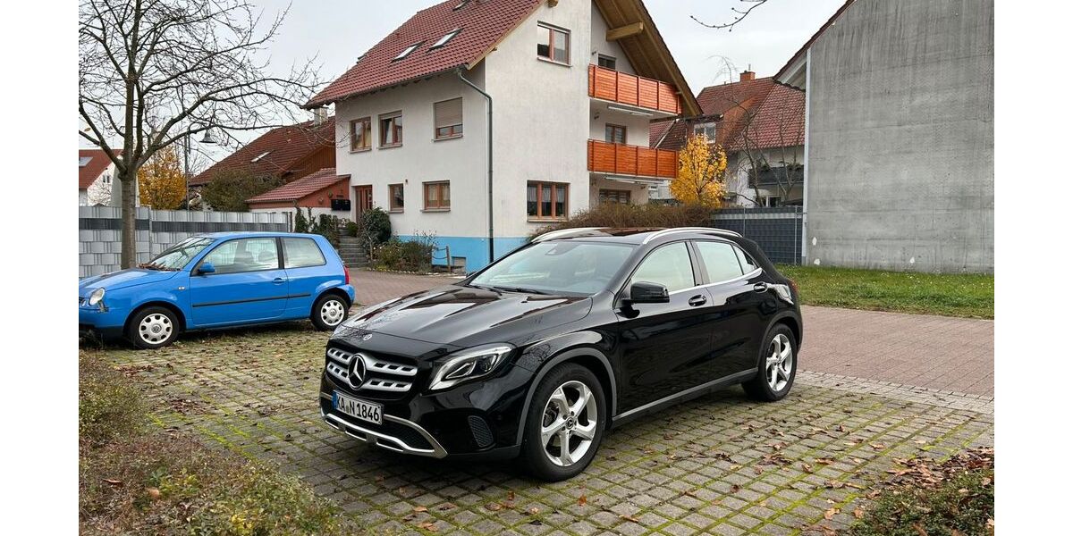 Mercedes-Benz GLA 180 89.000 km 17.299 &euro; Stuttgart 70567
