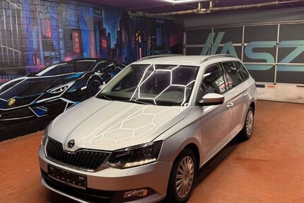 Skoda Fabia 220.000 km 5.555 &euro; Hamburg 22525