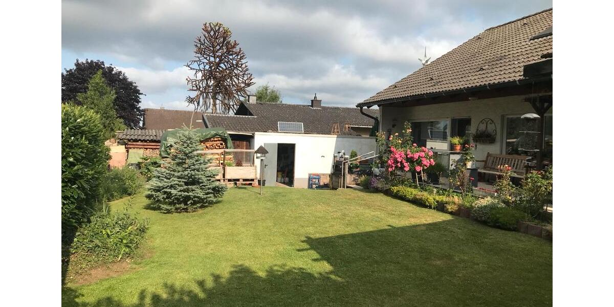 Einfamilienhaus Lohmar - 5 Zimmer, 169 m&sup2;, 550.000&euro; | Angebot:25396499