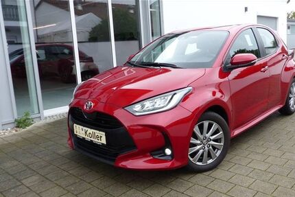 Toyota Yaris 14.900 km 18.900 € Bad Gögging 93333