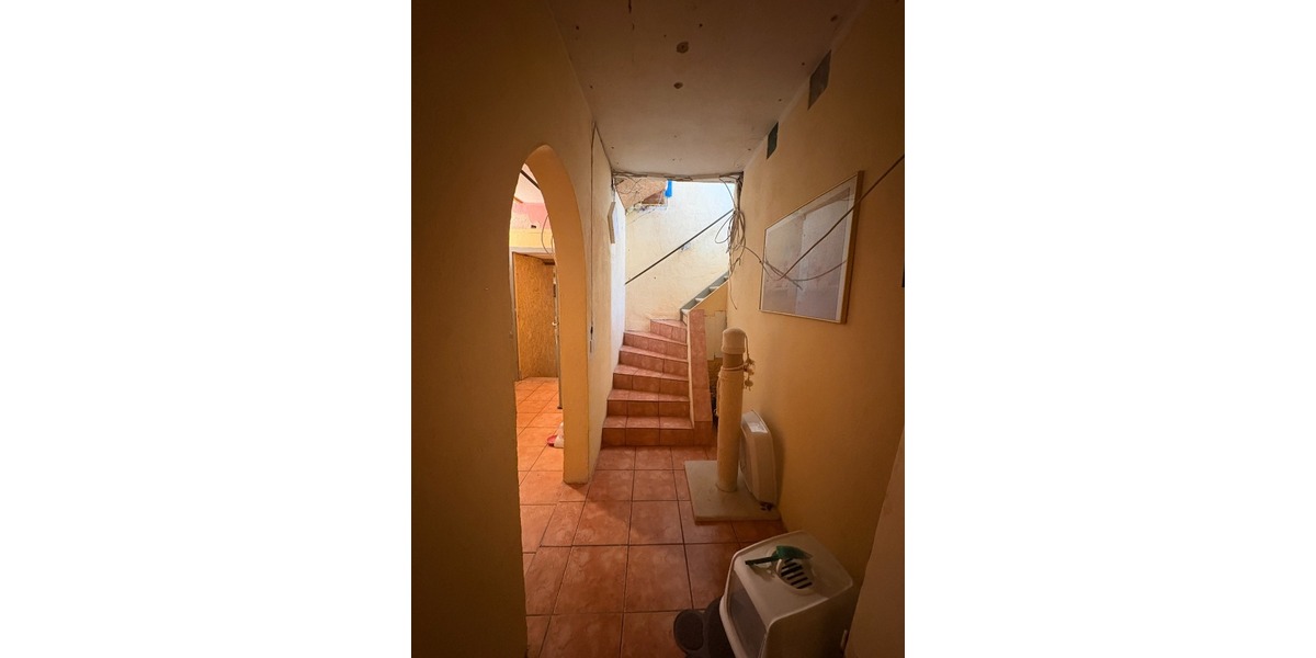 Großzügiges Einfamilienhaus mit Dachterrasse, Scheune und zusätzlichem Grundstück - Einfamilienhaus Weiler bei Monzingen | Angebot:26268955