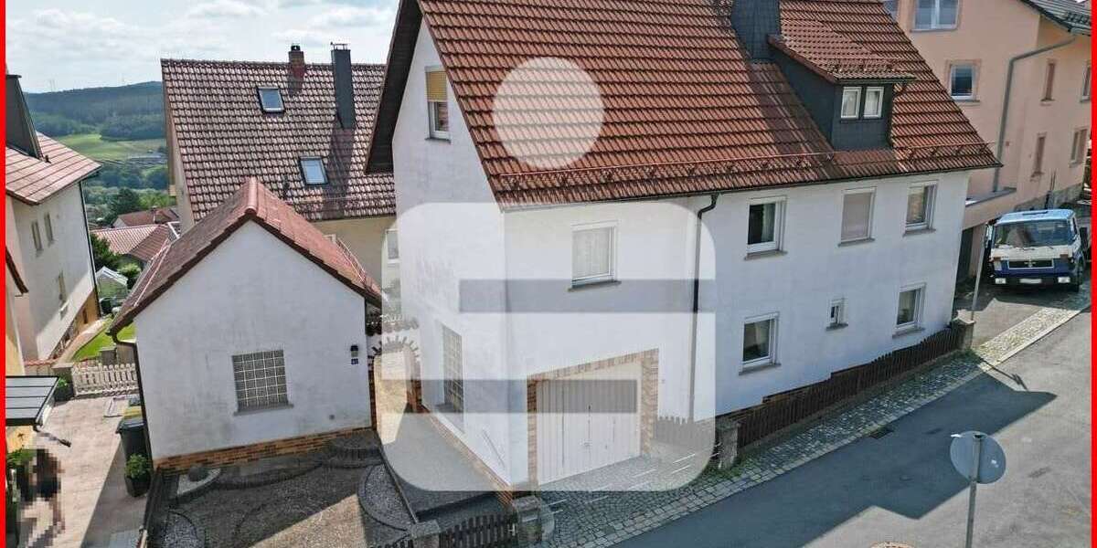 Haus zum Kaufen in Kronach 79.000 € 100 m² 7 zimmer