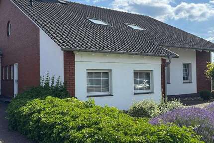 Haus Löhne - 6 Zimmer, 230 m&sup2;, 327.000&euro; | Angebot:27112513