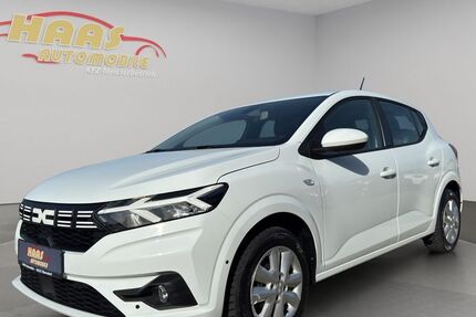 Dacia Sandero 17.607 km 15.790 &euro; Ebersdorf b.Coburg 96237