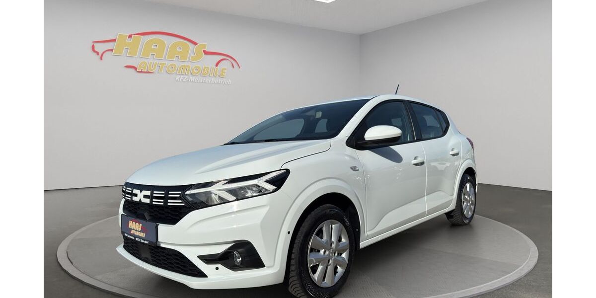 Dacia Sandero 17.607 km 15.790 &euro; Ebersdorf b.Coburg 96237