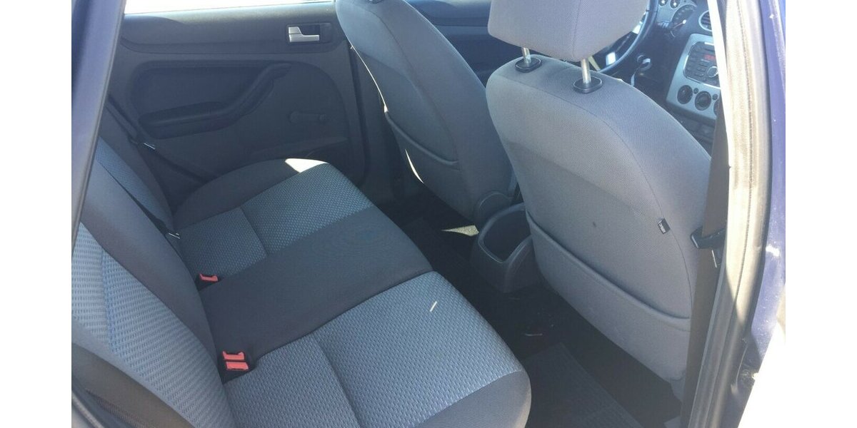 Ford Focus Style,Tempomat ,Klima,Tüv Neu! 321.000 km 1.800 &euro; Himmelkron 95502