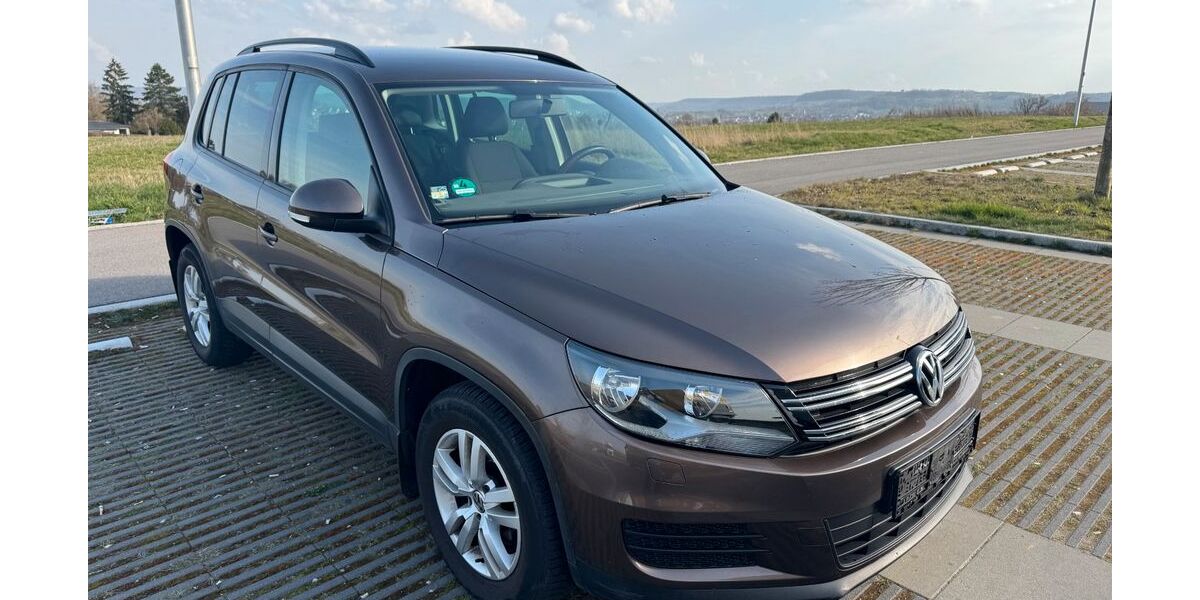 VW Tiguan 185.000 km 8.390 &euro; Öhringen 74613