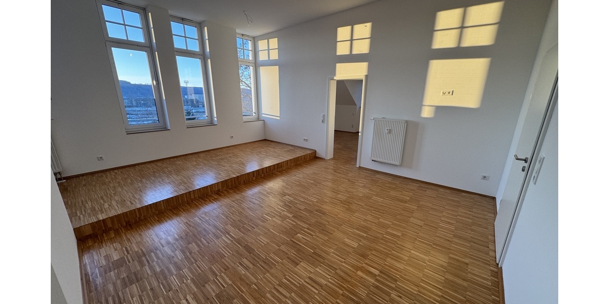 Exklusives Wohnen: 3-Raum Wohnung mit Balkon und Aufzug! - Etagenwohnung Gera Alt-Bieblach | Angebot:26845204