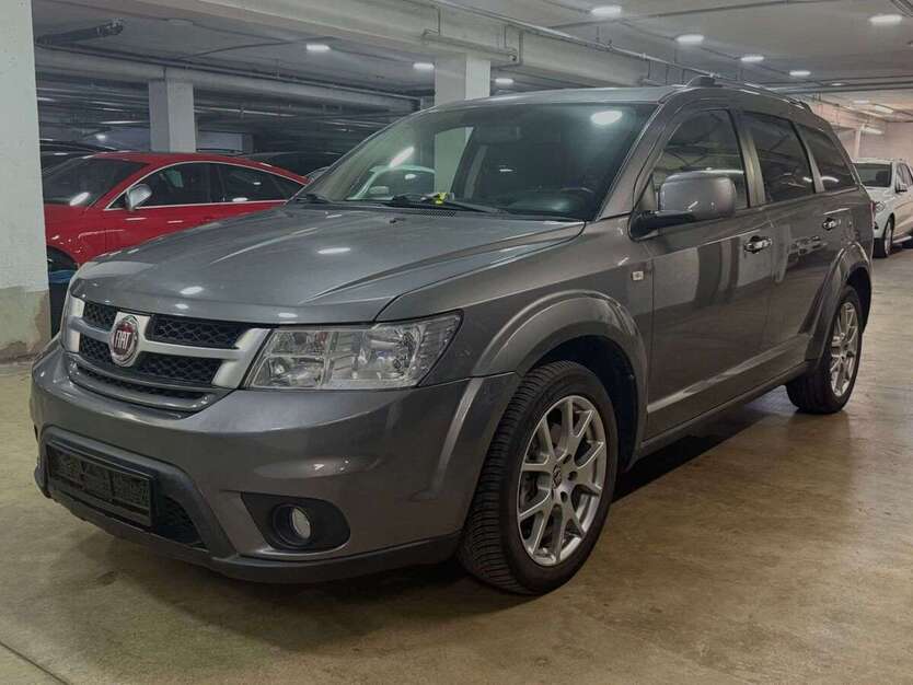 Fiat Freemont 163.799 km 11.890 € München 81675