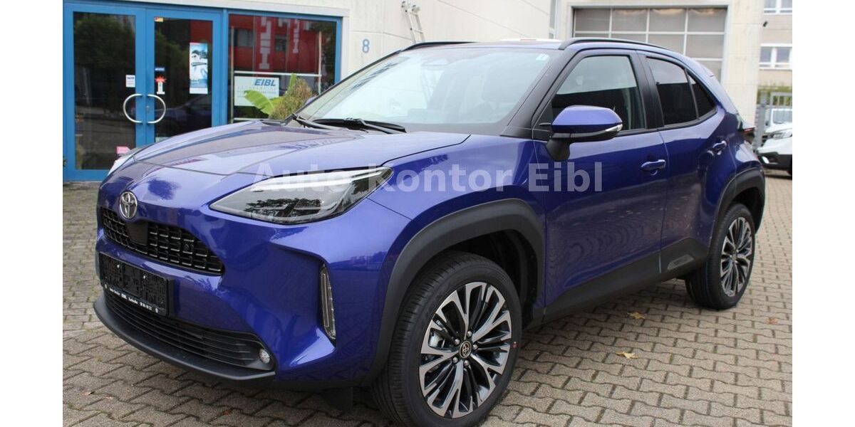 Toyota Yaris 100 km 30.840 € Karlsruhe 76135