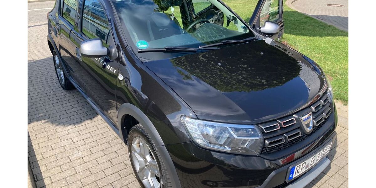 Dacia Sandero 66.999 km 8.700 &euro; Neuhofen 67141