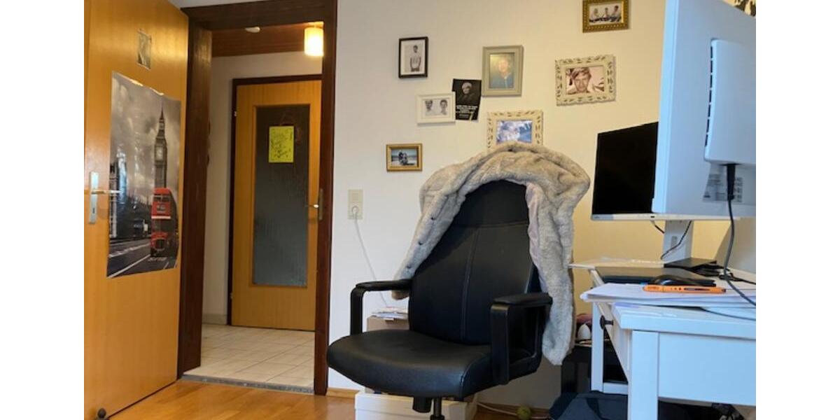 Dachgeschoßwohnung Bergen - 3 Zimmer, 73 m&sup2;, 1.100&euro; | Angebot:25281049