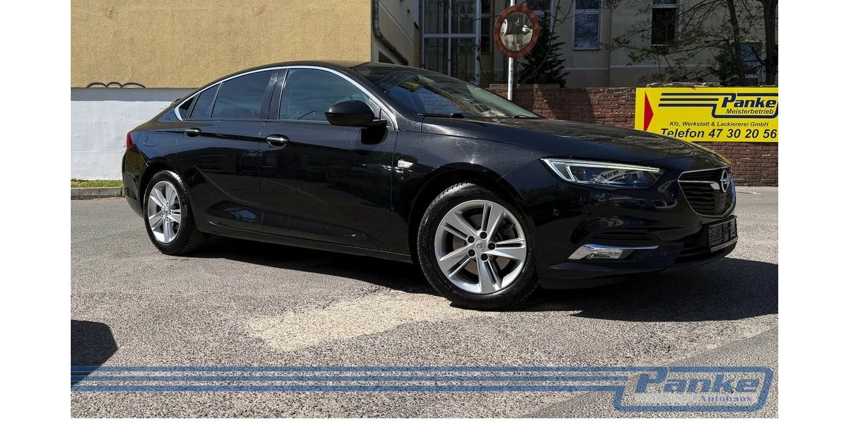 Opel Insignia Business Innovation 8G*HUD*ACC*LUX*RFK* 181.305 km 10.990 &euro; Berlin 13187