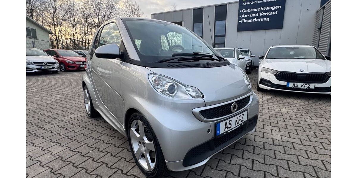 Smart ForTwo 64.300 km 8.790 &euro; Castrop-Rauxel 44579