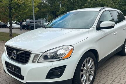 Volvo XC60 325.000 km 6.990 &euro; Berlin 12349