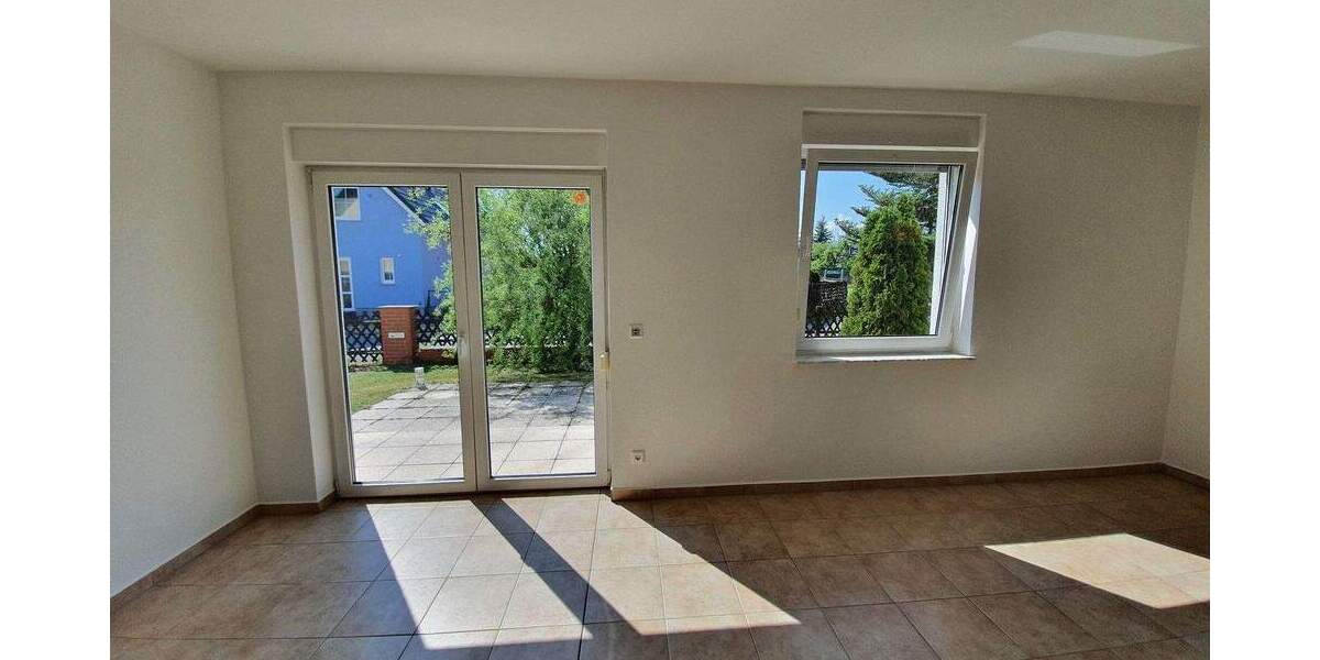 Einfamilienhaus Finsterwalde - 5 Zimmer, 130 m&sup2;, 1.290&euro; | Angebot:25337669