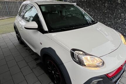 Opel Adam 71.500 km 10.300 &euro; Paderborn 33106