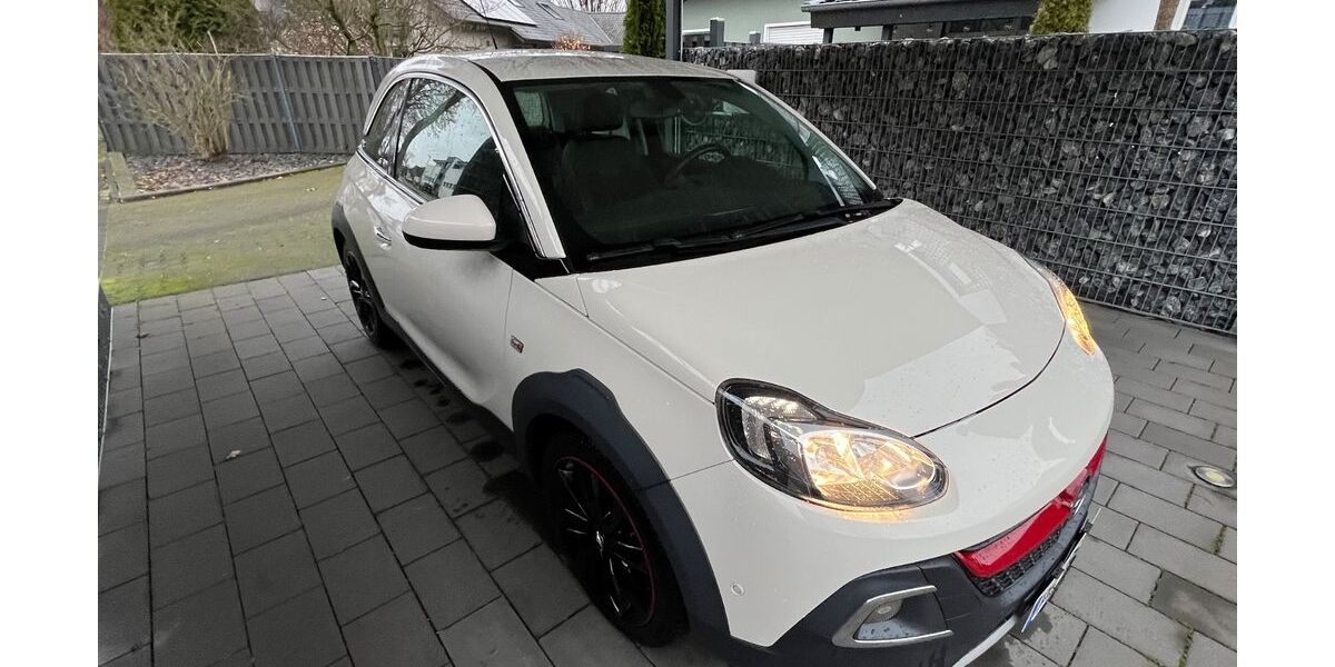 Opel Adam 71.500 km 10.300 &euro; Paderborn 33106