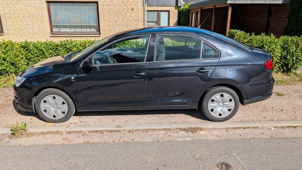 Seat Toledo 117.000 km 7.500 € Rellingen 25462