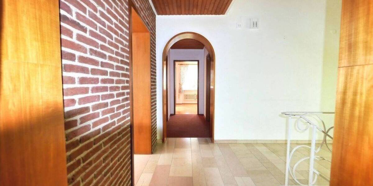 Einfamilienhaus Mengen - 6 Zimmer, 153 m&sup2;, 390.000&euro; | Angebot:26393047