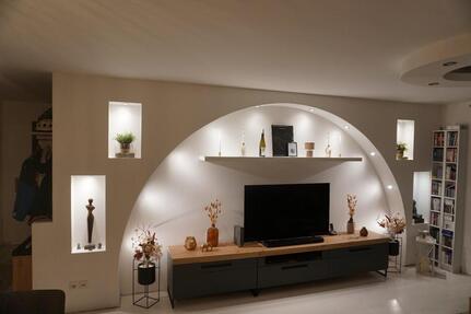 Schöne 3,5 Zimmer Wohnung (EG) in Ortsrandlage mit Balkon