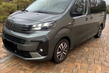 Peugeot Traveller 11.000 km 43.500 &euro; Röthenbach 90552