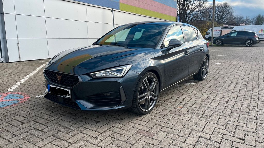 Cupra Leon 29.550 km 27.400 &euro; Stadthagen 31655