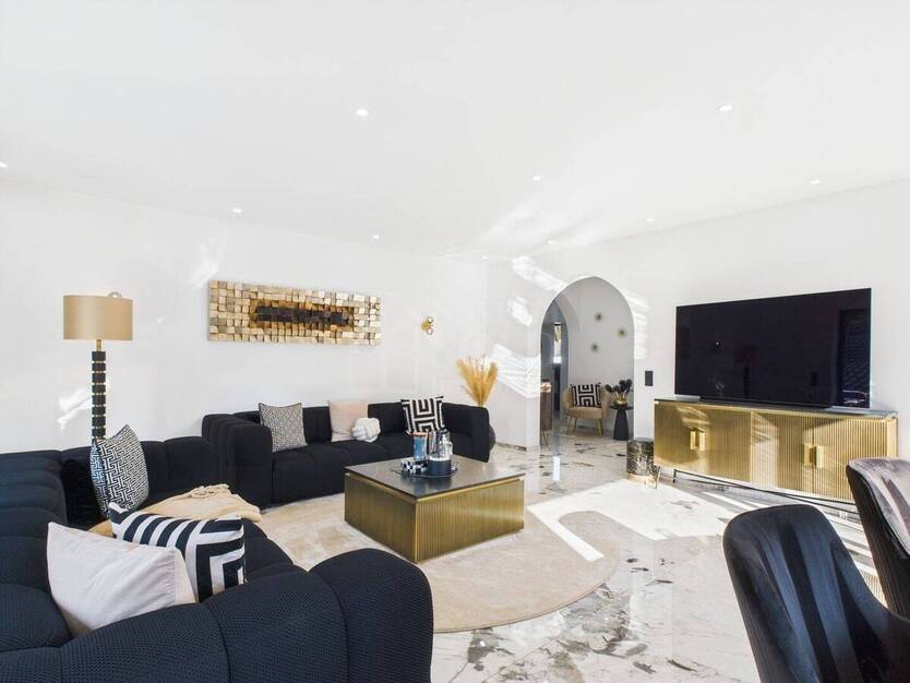 Exklusive Wohnung in Kirkel-Neuhäusel - Terrasse, Garage, 2 Bäder & 2 hochwertige Nutzräume 4 zimmer