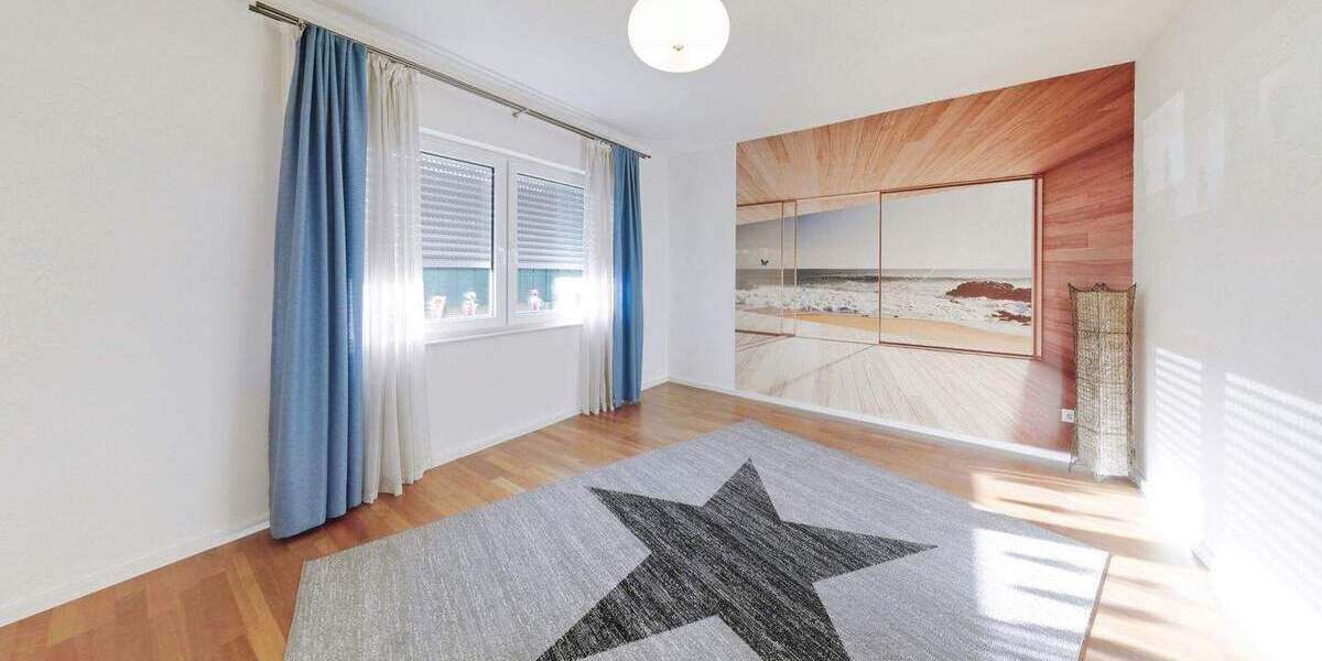 Etagenwohnung Remseck Neckarrems - 7 Zimmer, 226 m&sup2;, 799.000&euro; | Angebot:24847873