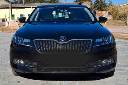 Skoda Superb 122.000 km 18.200 &euro; Bargischow 17398