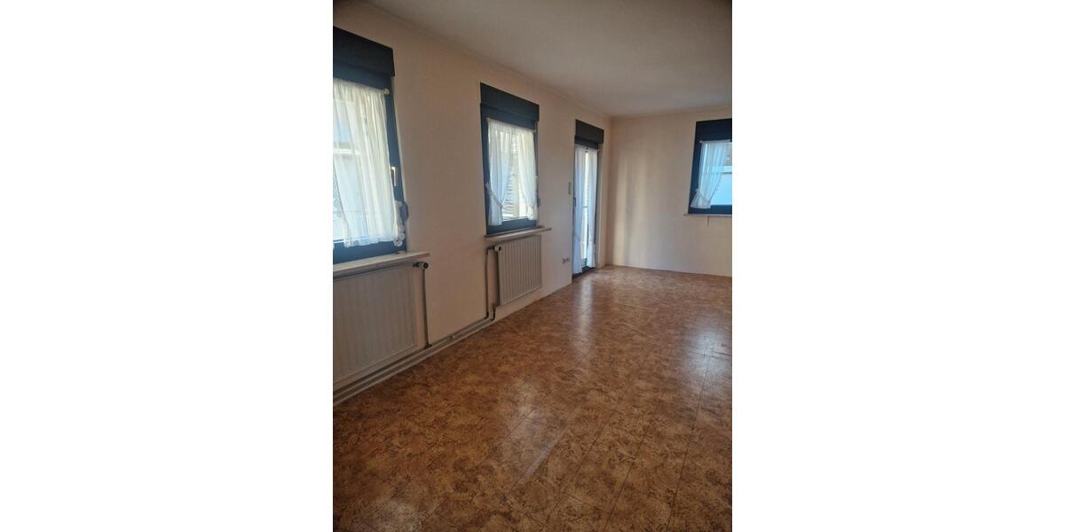 Doppelhaushälfte Güntersleben - 6 Zimmer, 99 m&sup2;, 295.000&euro; | Angebot:26113153