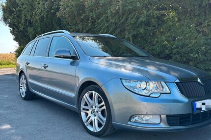 Skoda Superb 168.000 km 10.000 &euro; Lage 32791