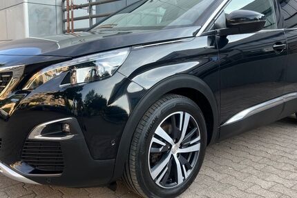 Peugeot 3008 89.831 km 15.980 &euro; Berlin 13353