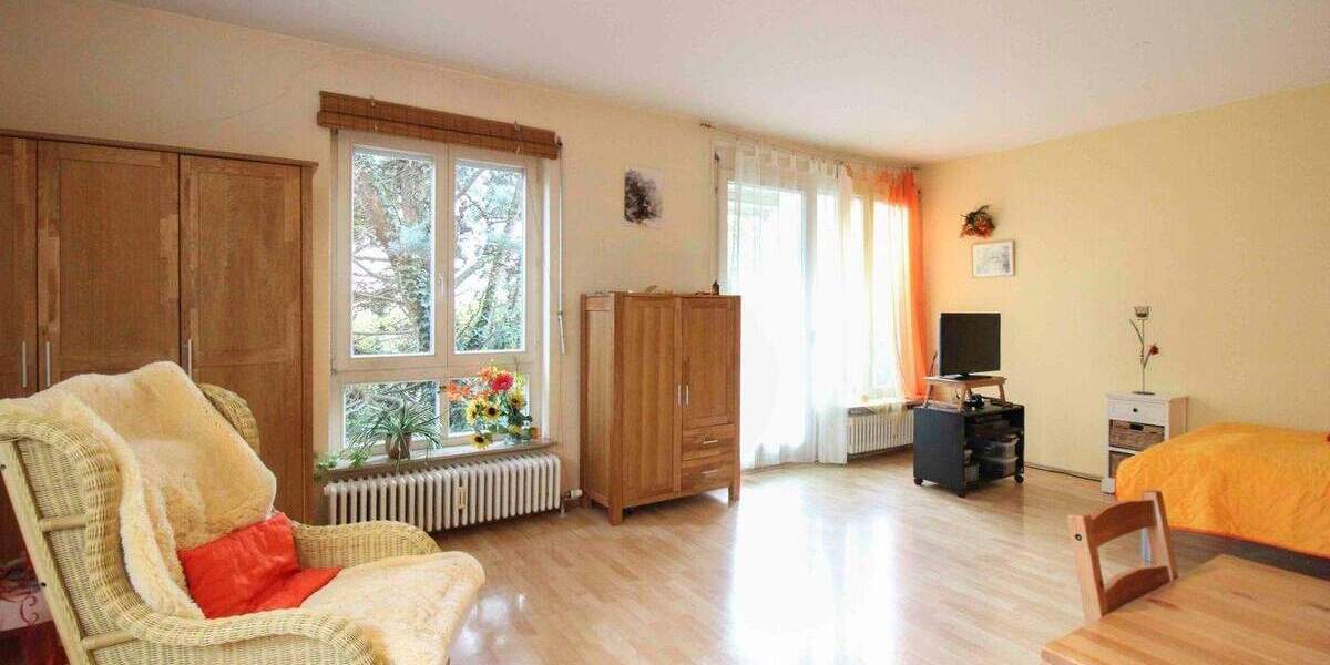 Gepflegte 2-Zimmer-Wohnung mit Terrasse, Gartenanteil und TG-Stellplatz in Kornwestheim 2 zimmer