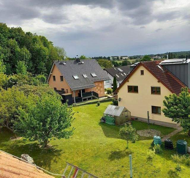 Geräumige Doppelhaushäfte mit toller Aussicht - Doppelhaushälfte Neumark | Angebot:24042359