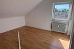 Dachgeschoßwohnung Lambsheim - 3 Zimmer, 65 m&sup2;, 650&euro; | Angebot:26635158