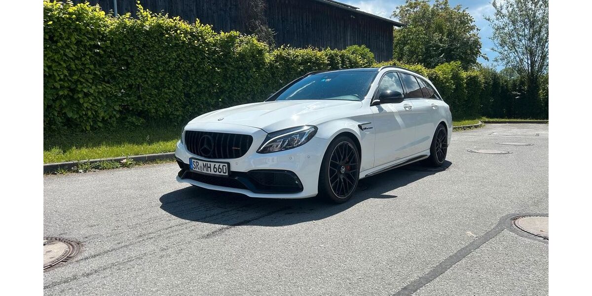 Mercedes-Benz C 63 AMG 159.000 km 34.449 &euro; Hunderdorf 94336