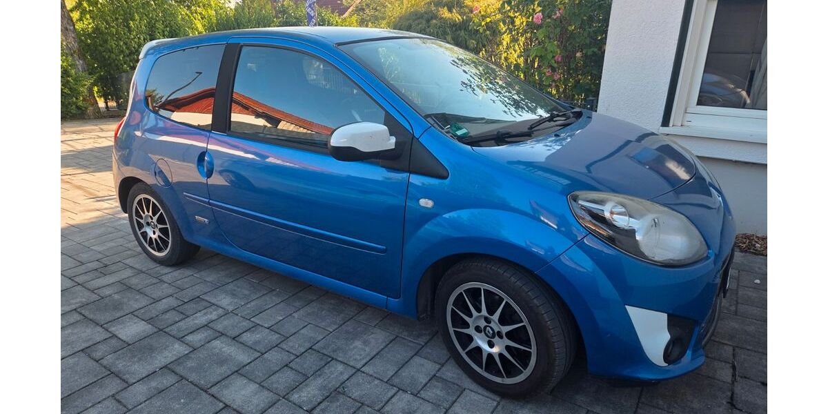 Renault Twingo 140.000 km 5.700 &euro; Waal 86875