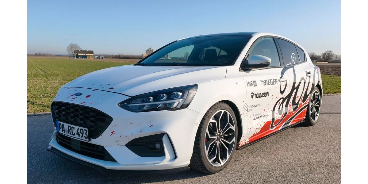 Ford Focus 104.753 km 15.399 &euro; Pocking 94060