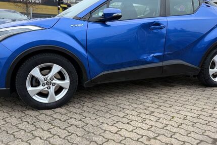 Toyota C-HR 156.200 km 13.099 &euro; Hanau 63452