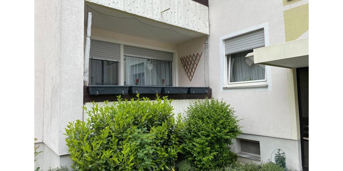 Erdgeschoßwohnung Weiden in der Oberpfalz - 3.5 Zimmer, 85 m&sup2;, 250.000&euro; | Angebot:26749804